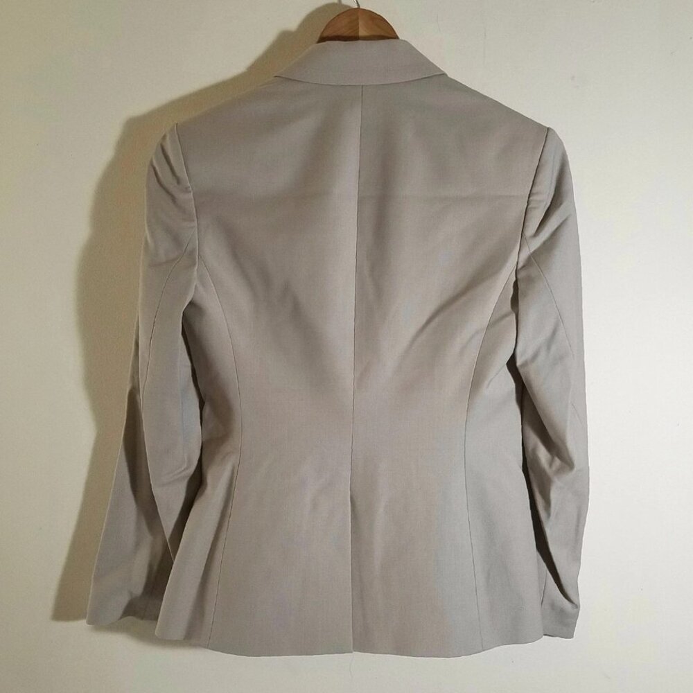 NWT Theory Braneve Continuous Wool Blend Peplum Blazer Jacket Beige Size 2 $525 - Picture 3 of 8